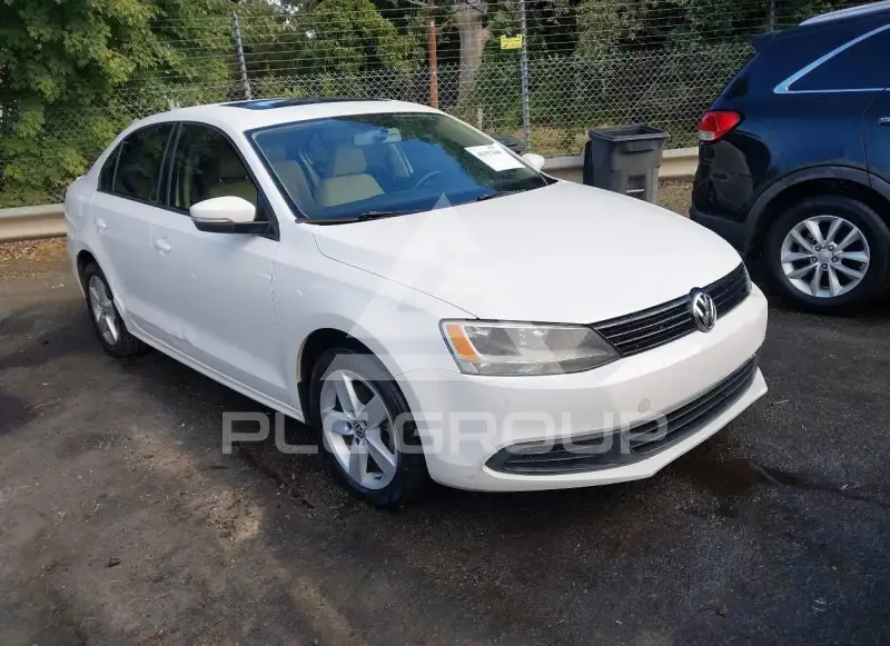 2012 Volkswagen Jetta photo