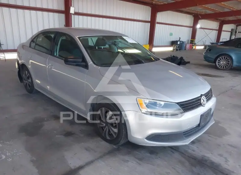 2012 Volkswagen Jetta фото