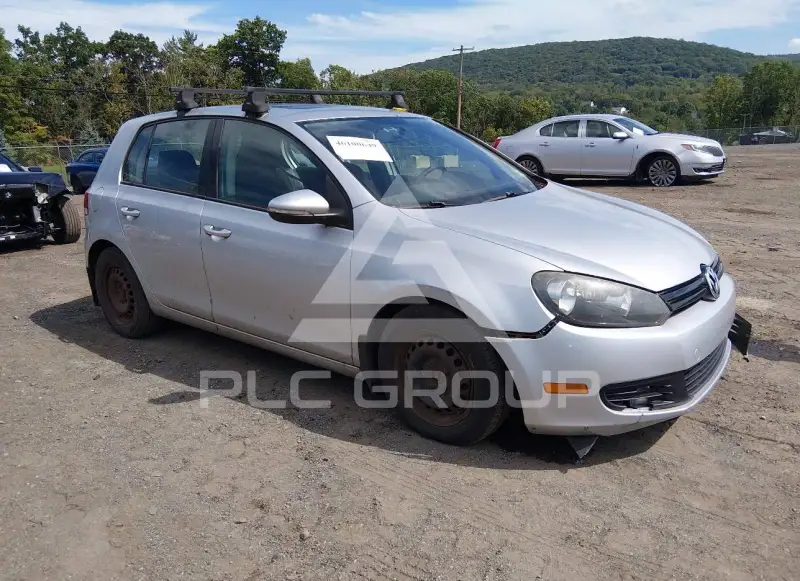 2012 Volkswagen GOLF photo