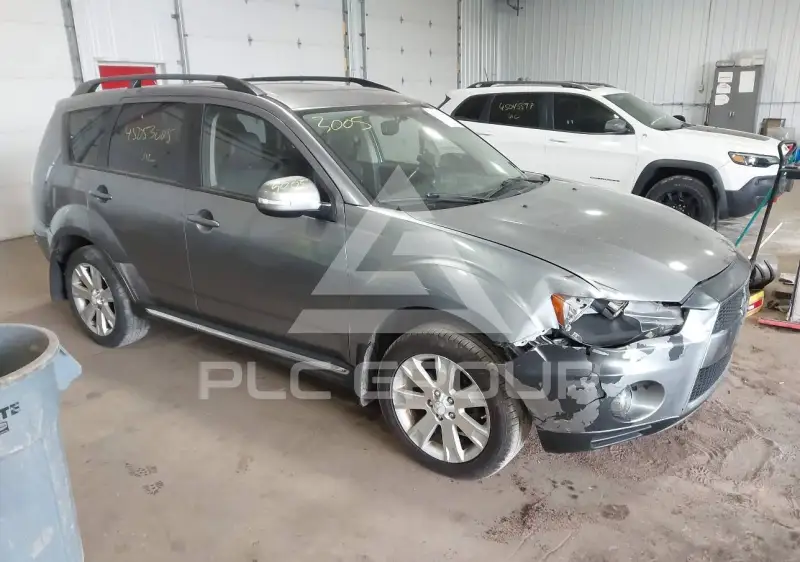 2013 Mitsubishi OUTLANDER фото