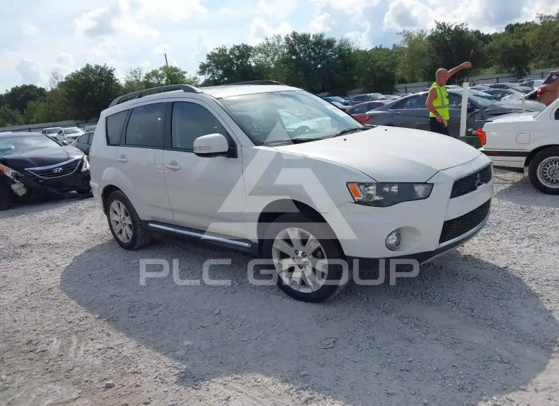 2013 Mitsubishi OUTLANDER фото