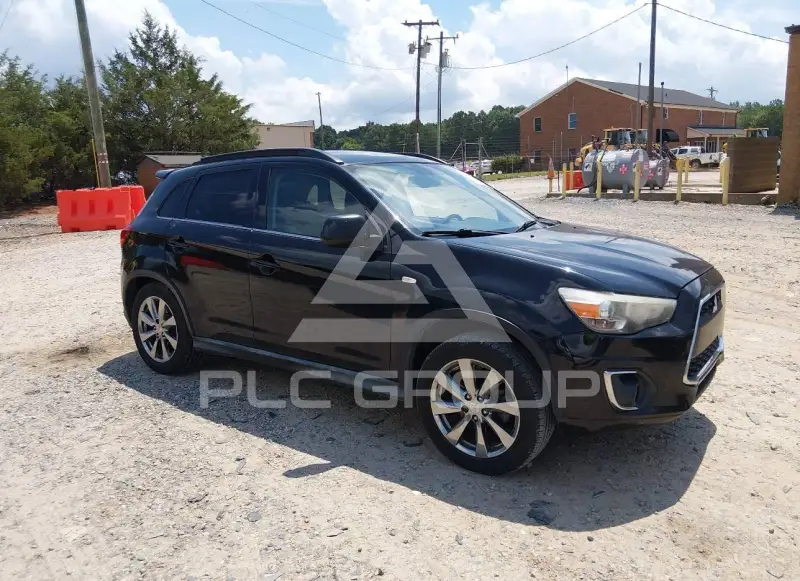2013 Mitsubishi OUTLANDER фото