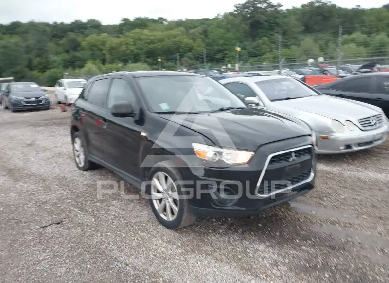 2013 Mitsubishi OUTLANDER фото