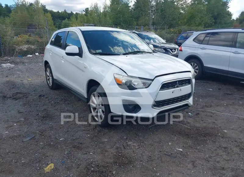 2013 Mitsubishi OUTLANDER photo