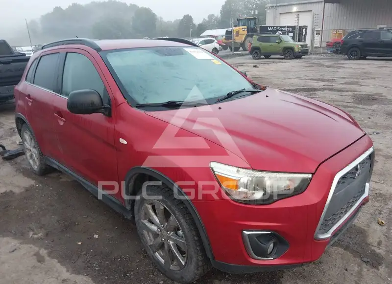 2013 Mitsubishi OUTLANDER фото