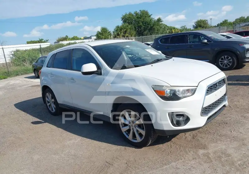 2013 Mitsubishi OUTLANDER фото