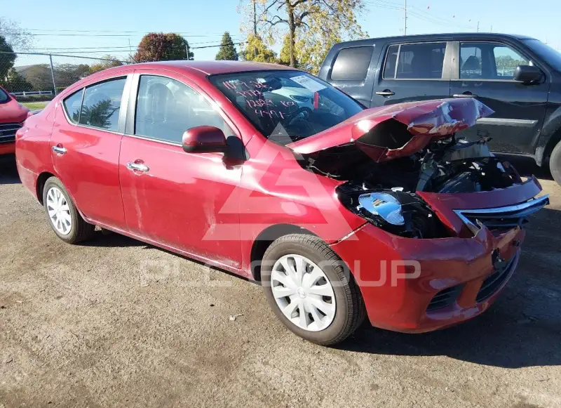 2013 Nissan VERSA фото