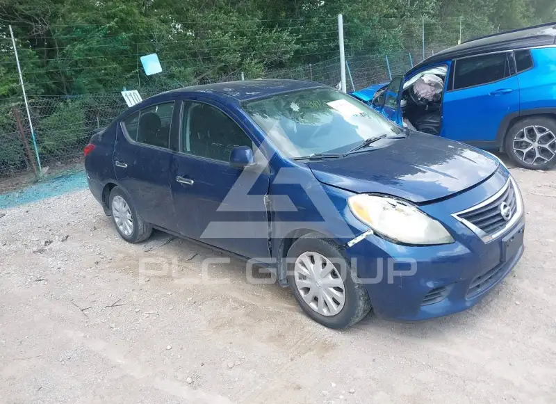 2013 Nissan VERSA фото