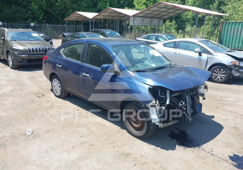 2013 Nissan VERSA фото