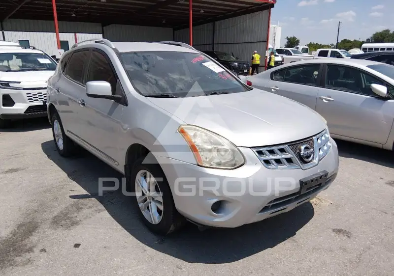 2013 Nissan ROGUE photo