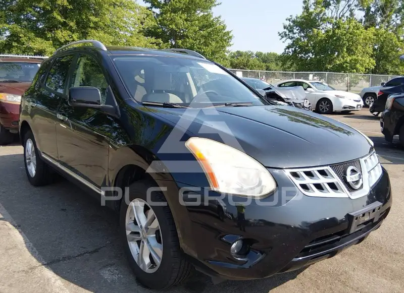 2013 Nissan ROGUE photo