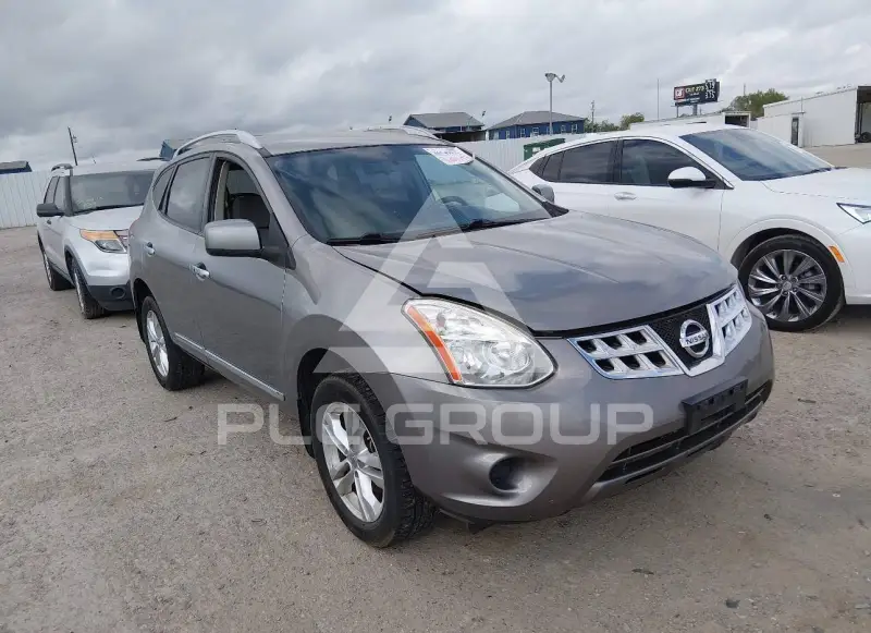 2013 Nissan ROGUE photo