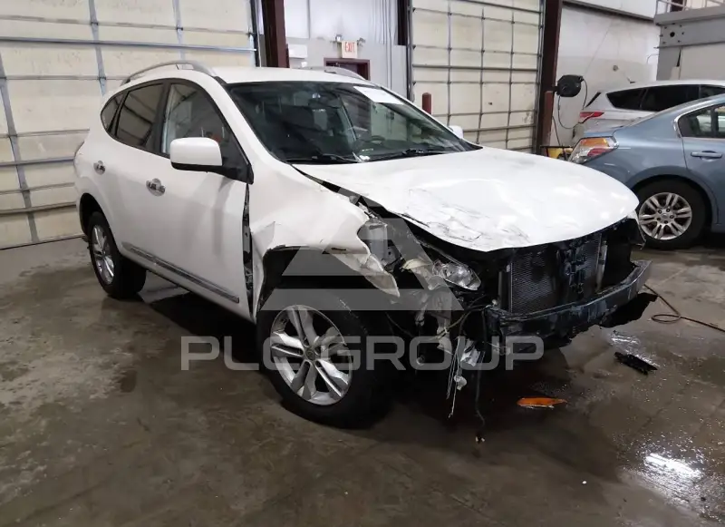 2013 Nissan ROGUE фото