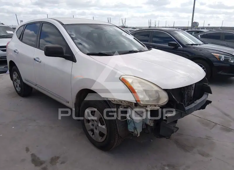 2013 Nissan ROGUE photo