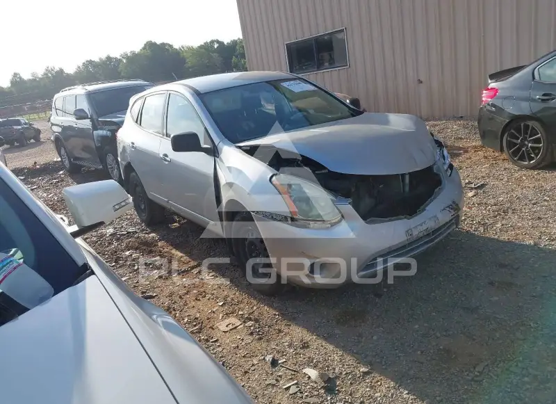 2013 Nissan ROGUE photo