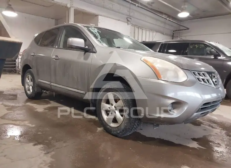 2013 Nissan ROGUE photo