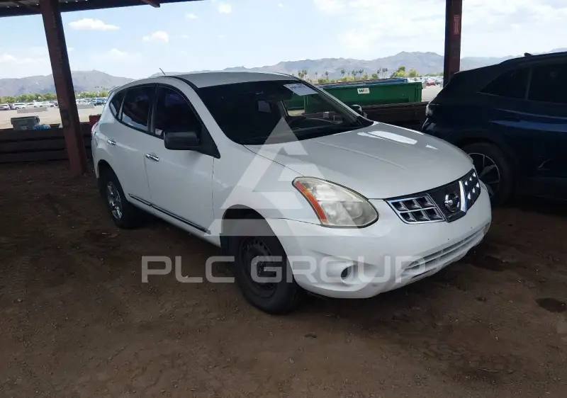 2013 Nissan ROGUE photo