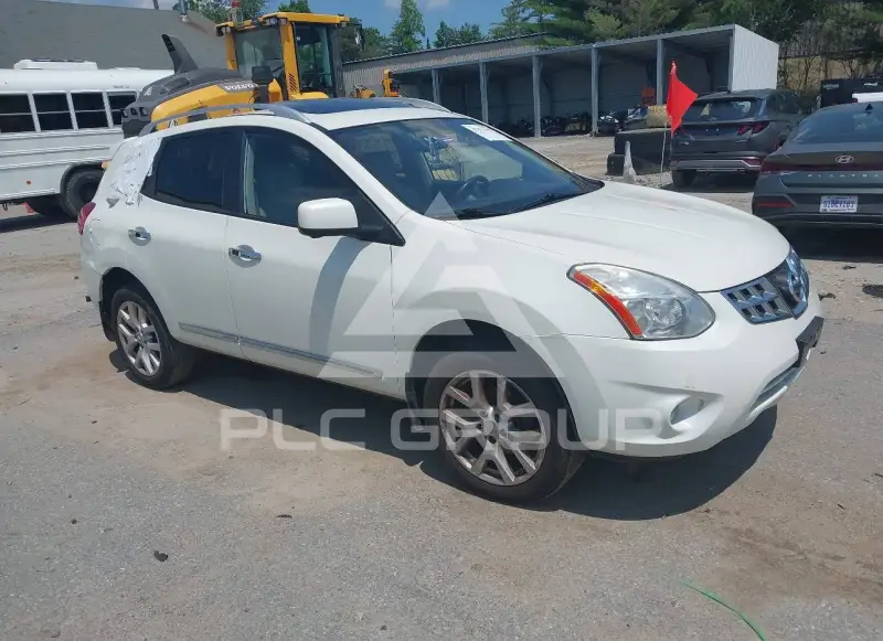 2013 Nissan ROGUE photo