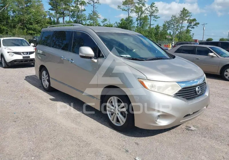2013 Nissan QUEST фото