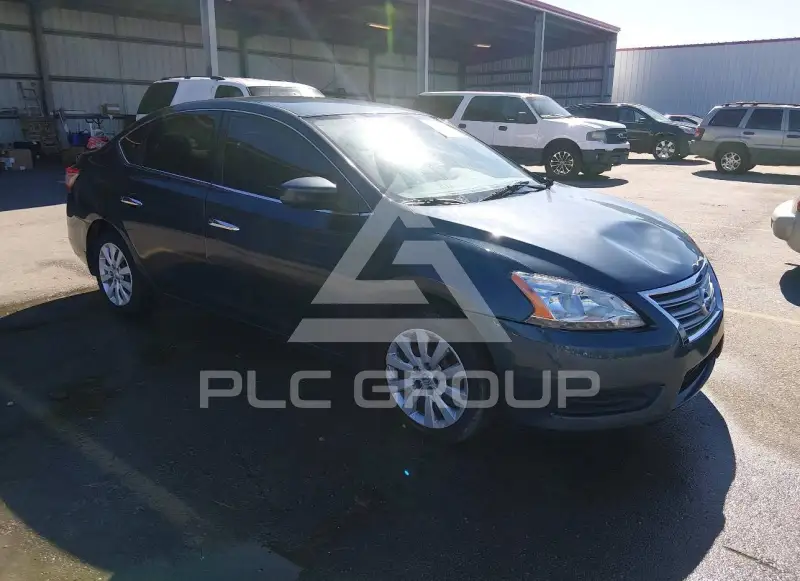 2013 Nissan SENTRA фото