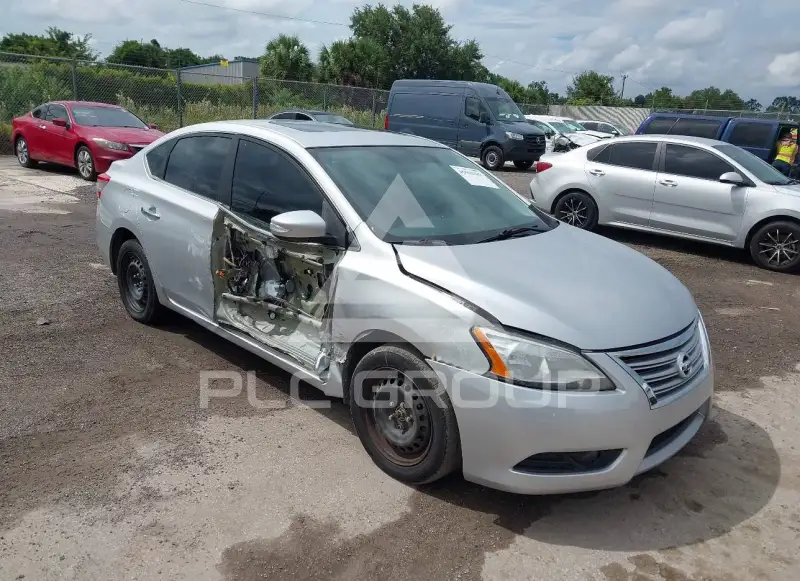 2013 Nissan SENTRA photo