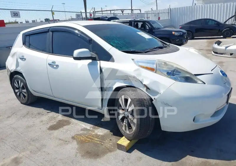 2013 Nissan LEAF photo