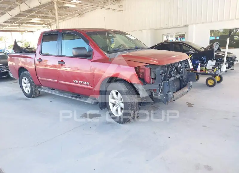 2013 Nissan TITAN фото