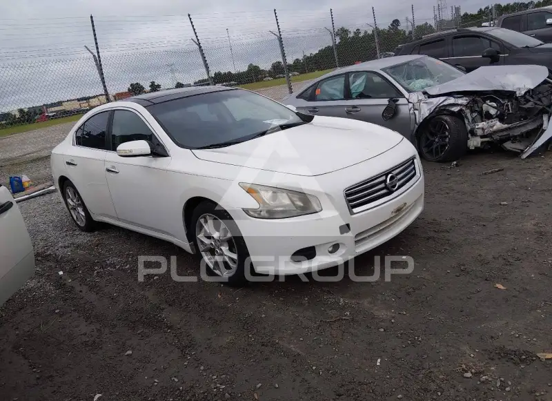 2013 Nissan MAXIMA фото
