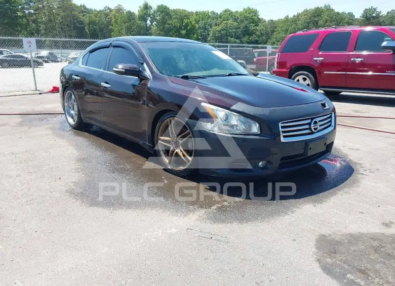2013 Nissan MAXIMA фото