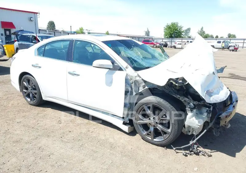 2013 Nissan MAXIMA фото
