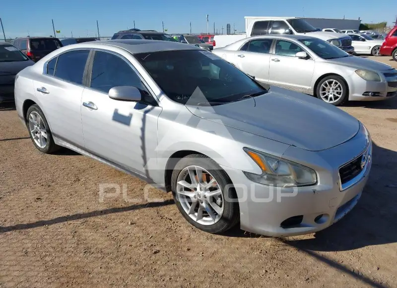 2013 Nissan MAXIMA фото