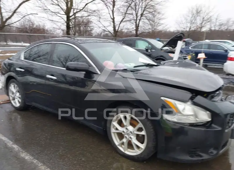 2013 Nissan MAXIMA фото
