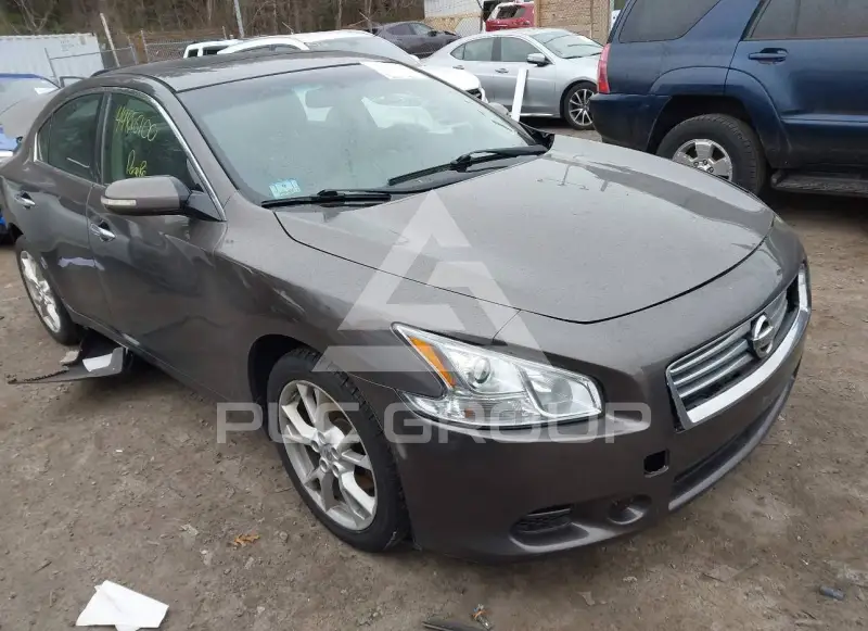 2013 Nissan MAXIMA фото