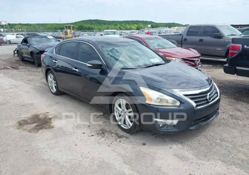 2013 Nissan ALTIMA фото