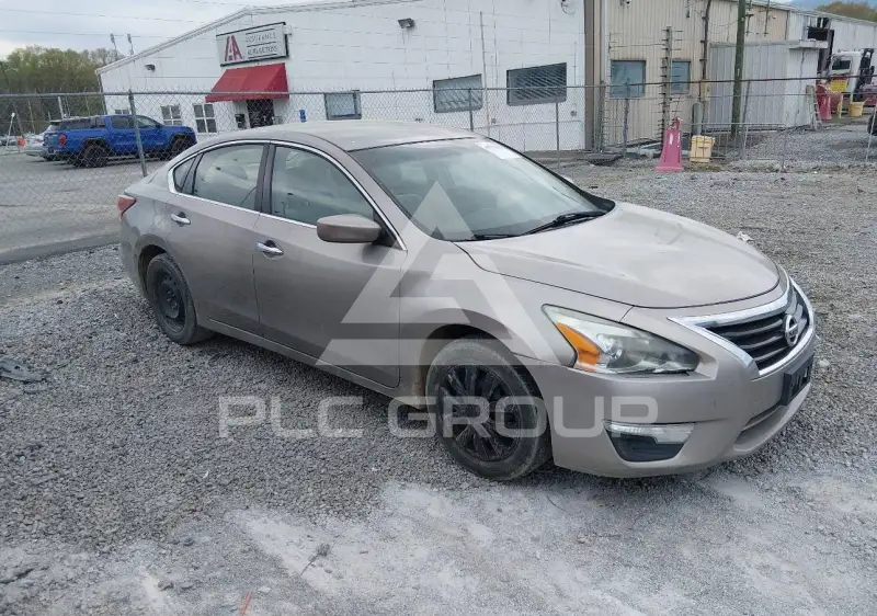 2013 Nissan ALTIMA фото
