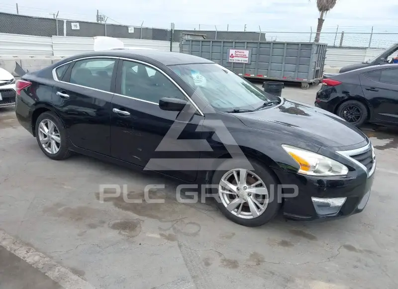 2013 Nissan ALTIMA фото