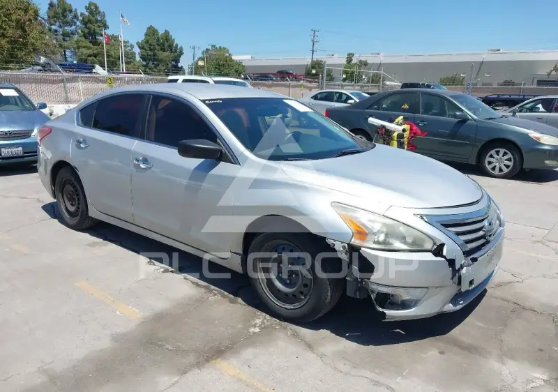2013 Nissan ALTIMA фото