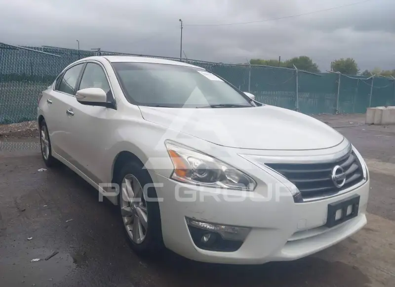 2013 Nissan ALTIMA фото