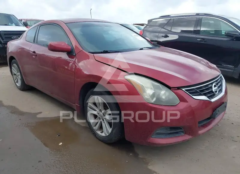 2013 Nissan ALTIMA фото