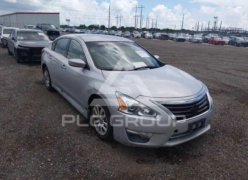 2013 Nissan ALTIMA фото