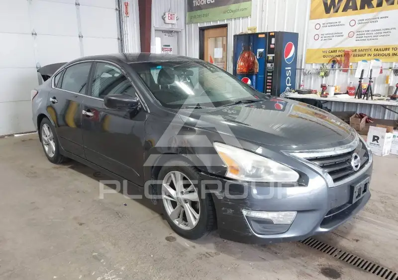 2013 Nissan ALTIMA photo