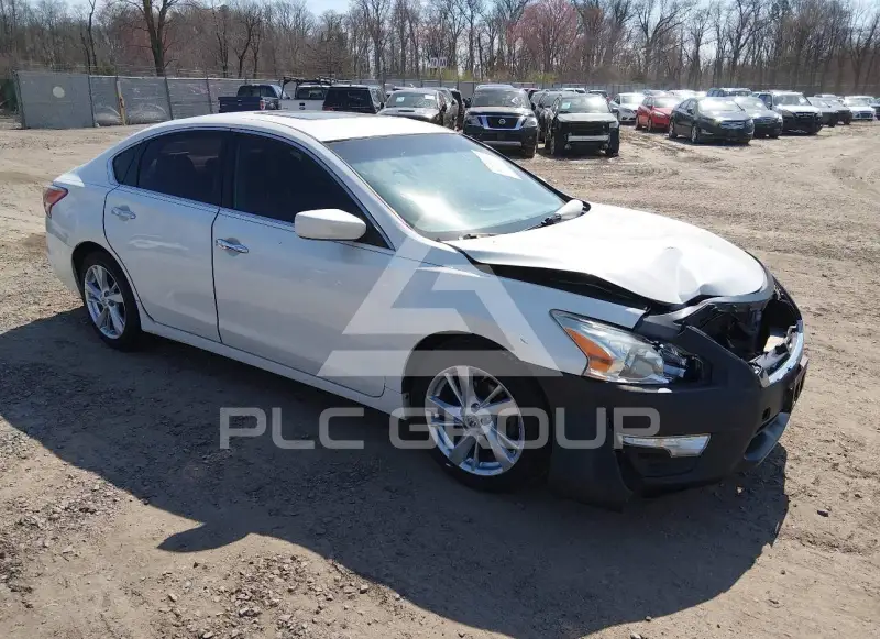 2013 Nissan ALTIMA photo