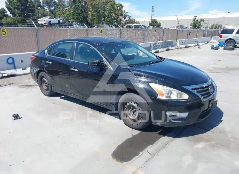2013 Nissan ALTIMA фото