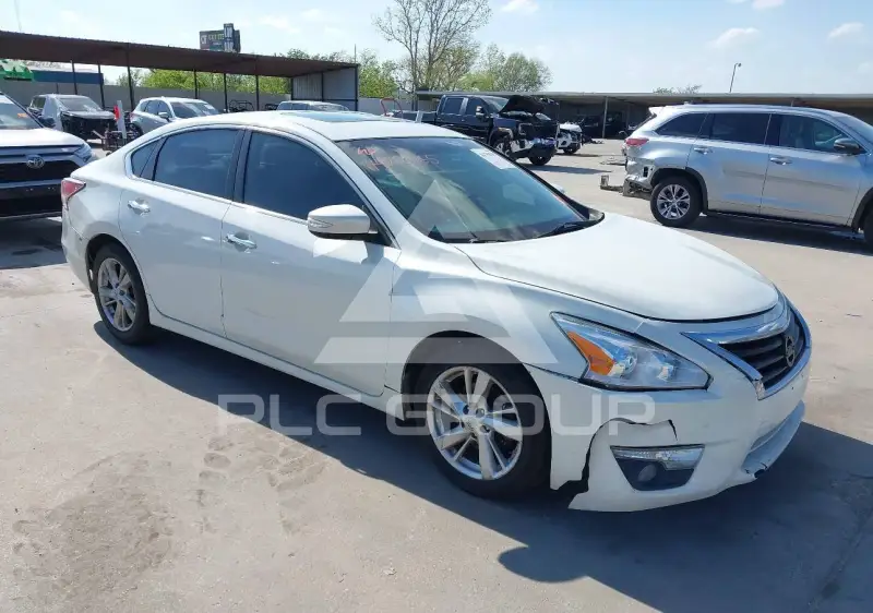 2013 Nissan ALTIMA photo