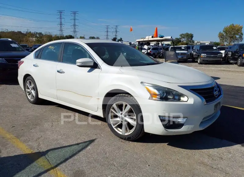 2013 Nissan ALTIMA фото