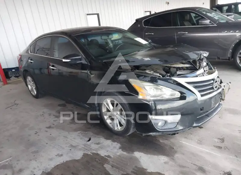 2013 Nissan ALTIMA фото