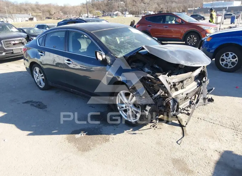 2013 Nissan ALTIMA photo