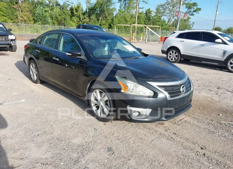 2013 Nissan ALTIMA фото