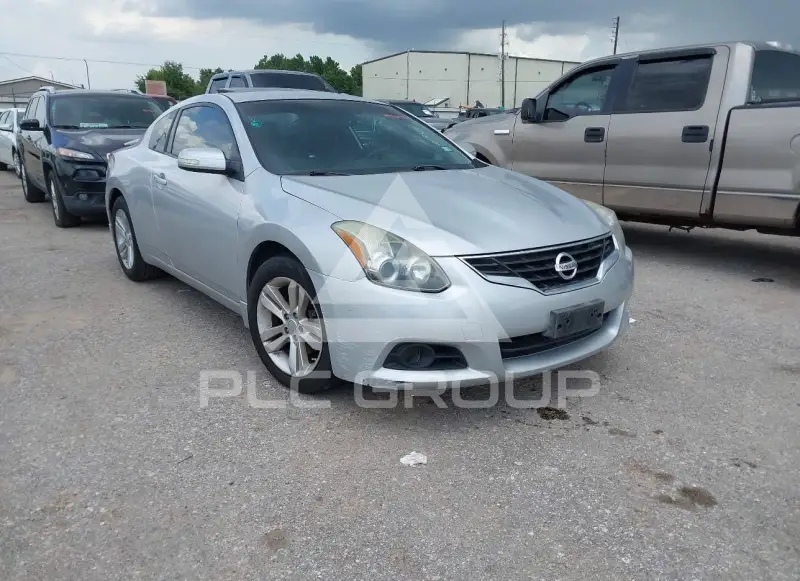 2013 Nissan ALTIMA фото