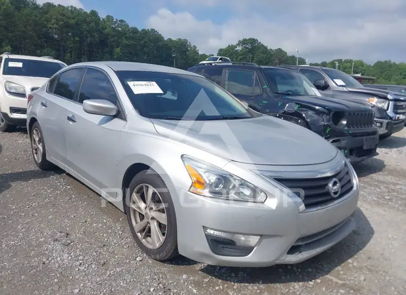 2013 Nissan ALTIMA photo
